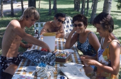 KevBillMargEleanoreimg192